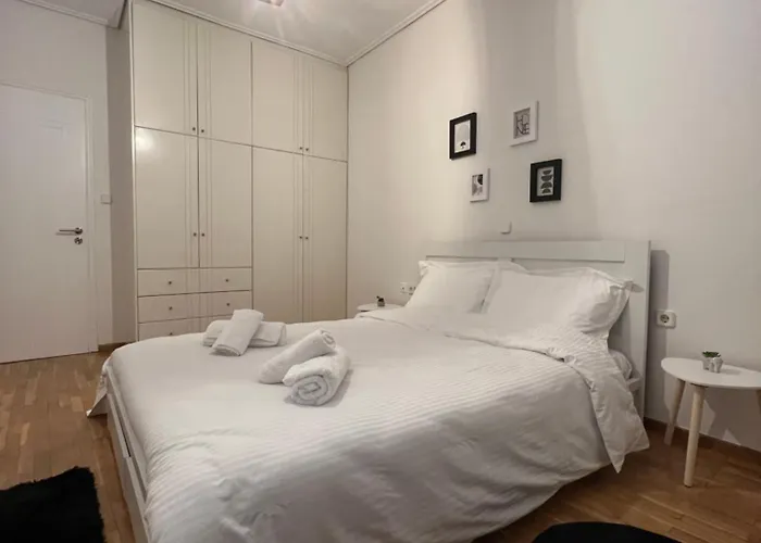 Family House Apartamento Tríkala